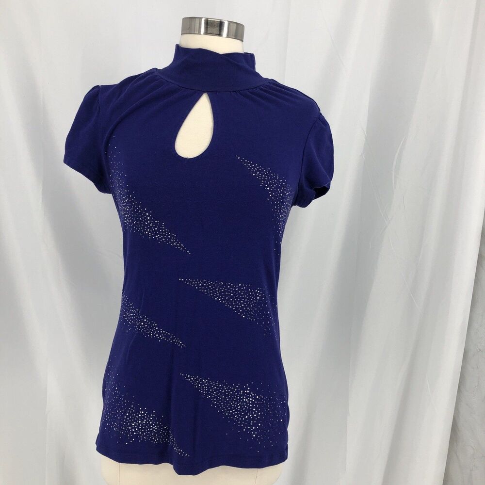 Women's Express Purple Short Sleeve Mock Neck Keyhole top shirt Size M